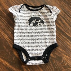 Baby girls Iowa Hawkeyes onesie